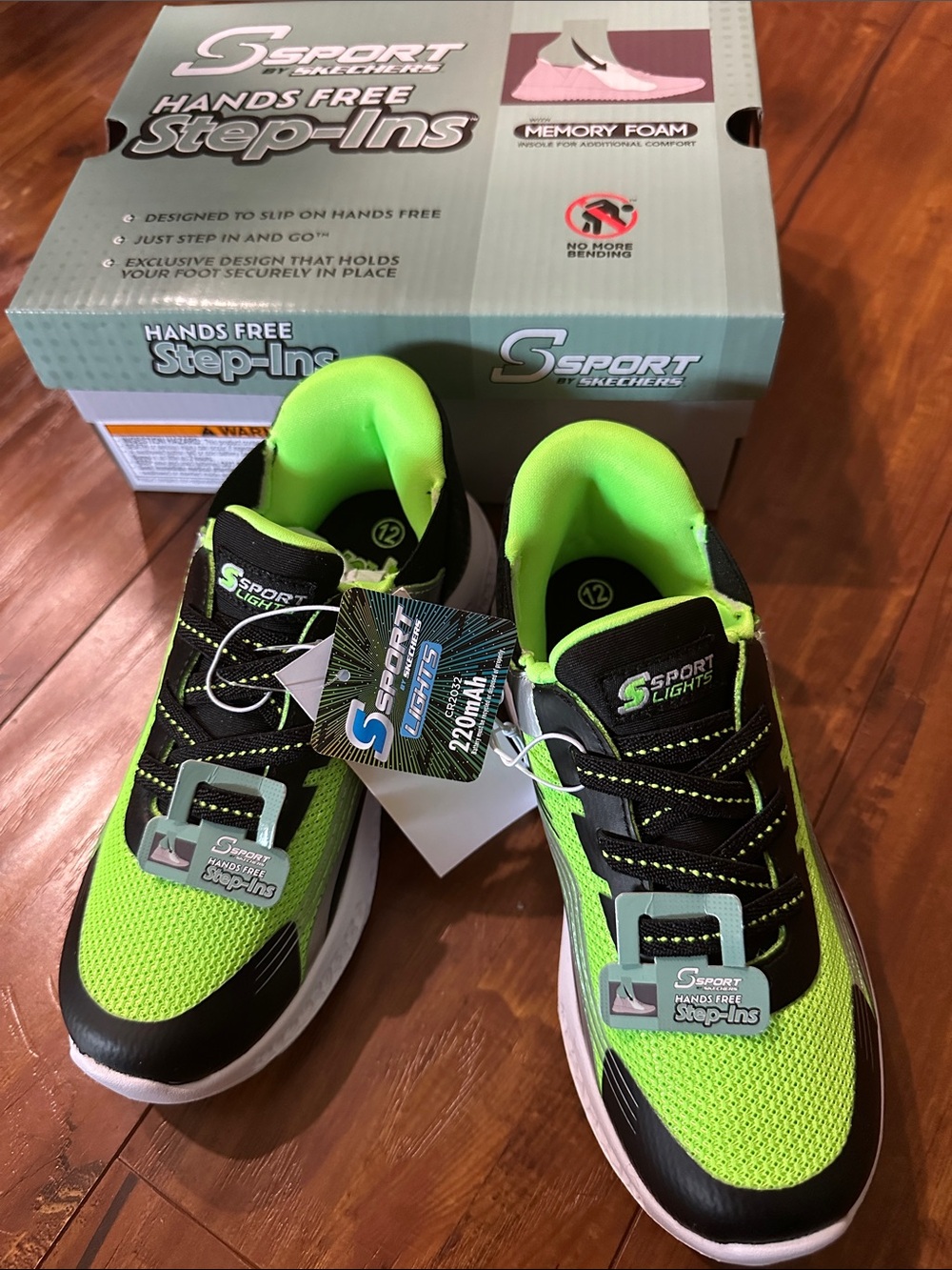 Skechers S Sport Step Ins Myles Light Up Sneakers Boys 12 NWT